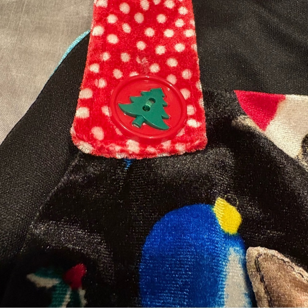 Love On A Hanger Women's Black Christmas Kitty Cat Velour Overalls XL - Picture 9 of 10